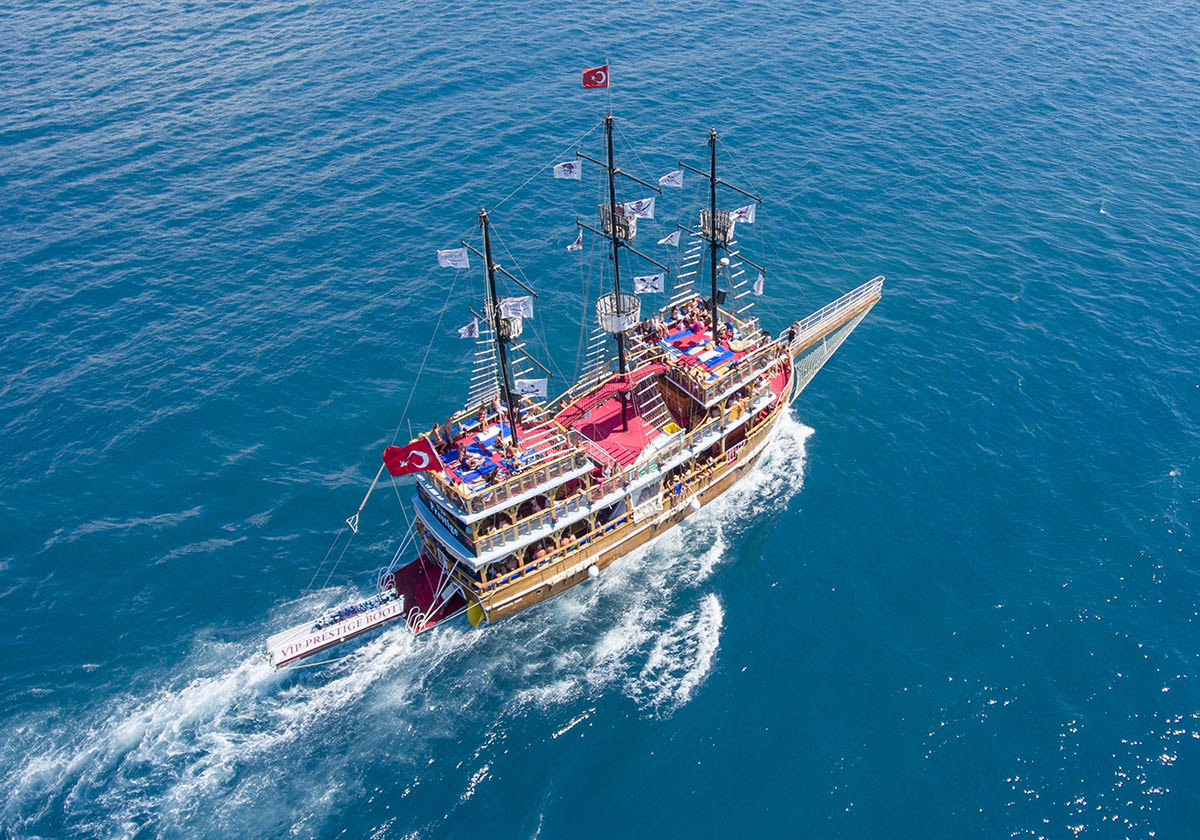 side turkey boat tours